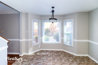 8824 Bredbury Cove E in Memphis, TN - Building Photo - Building Photo