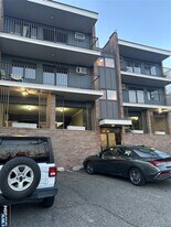 148 Undercliff Ave, Unit 2 in Edgewater, NJ - Building Photo