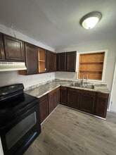 2810 18th Ave in Northport, AL - Building Photo - Building Photo