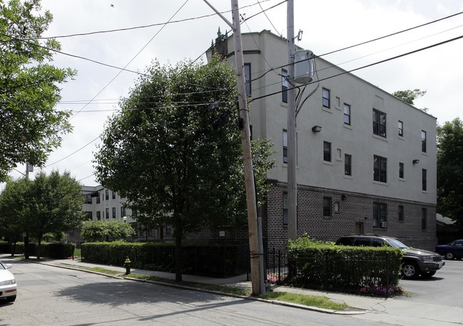 The Whitmarsh Apartments in Providence, RI - Building Photo - Building Photo