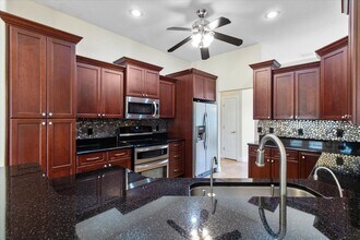 1533 Haverhill Dr in New Port Richey, FL - Building Photo - Building Photo