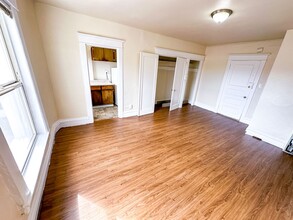 Casa Del Rey in Seattle, WA - Building Photo - Building Photo