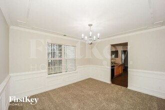 5190 Upper Elm St in Atlanta, GA - Building Photo - Building Photo