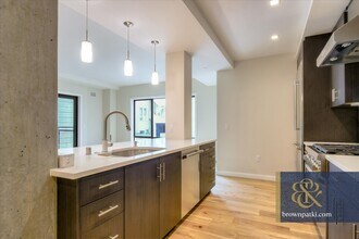 1733 Powell St in San Francisco, CA - Building Photo - Building Photo