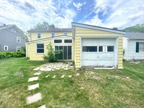 1421 N University Dr in Fargo, ND - Building Photo - Building Photo