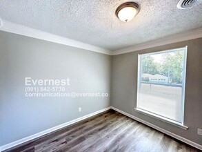 3210 Briarwood Dr in Horn Lake, MS - Building Photo - Building Photo