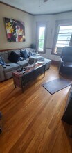 316 N Harvard St, Unit 2 in Boston, MA - Building Photo - Building Photo
