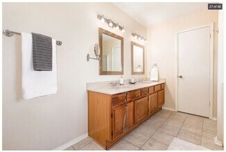 404 Nita Ln in Euless, TX - Building Photo - Building Photo