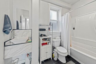 2630 W Division St in Chicago, IL - Building Photo - Building Photo