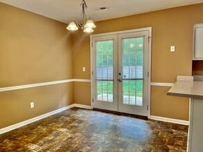 84 Willowrun Dr in Rome, GA - Building Photo - Building Photo
