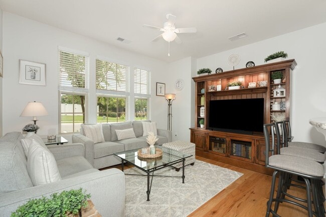 3021 Honeylocust Ln in Indian Land, SC - Foto de edificio - Building Photo