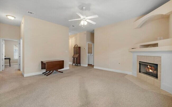 8349 Innsbrook Dr in Tallahassee, FL - Building Photo - Building Photo
