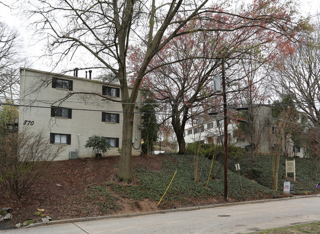 Glendale Heights in Atlanta, GA - Foto de edificio - Building Photo