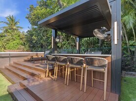 4628 SW 10th St in Miami, FL - Building Photo