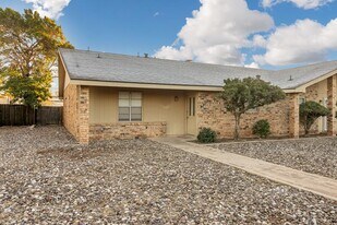 3712 Monclair Ave in Odessa, TX - Building Photo