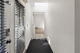 1233 Fulton St in Modesto, CA - Building Photo - Building Photo