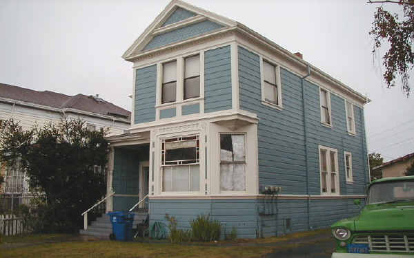 1916 Broadway in Alameda, CA - Building Photo