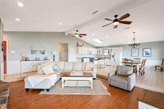 124 Harbor Dr in Gun Barrel City, TX - Building Photo - Building Photo