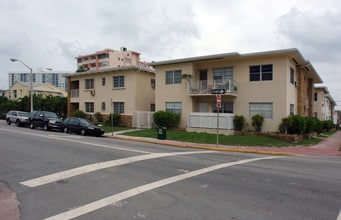 6882 Harding Ave in Miami Beach, FL - Building Photo - Building Photo