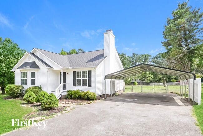 105 Amber Ln in Willow Spring, NC - Building Photo - Building Photo