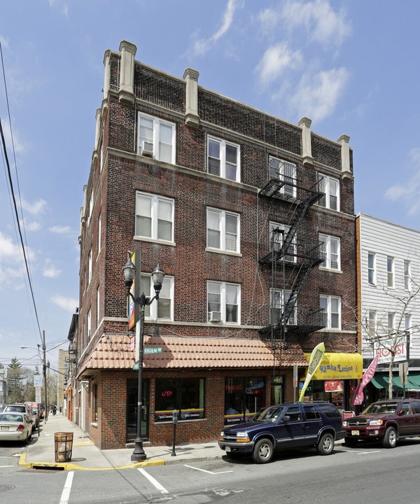 1901-1905 Bergenline Ave in Union City, NJ - Building Photo