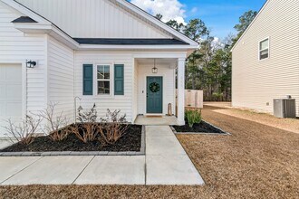 565 Abigail St in Moncks Corner, SC - Building Photo - Building Photo