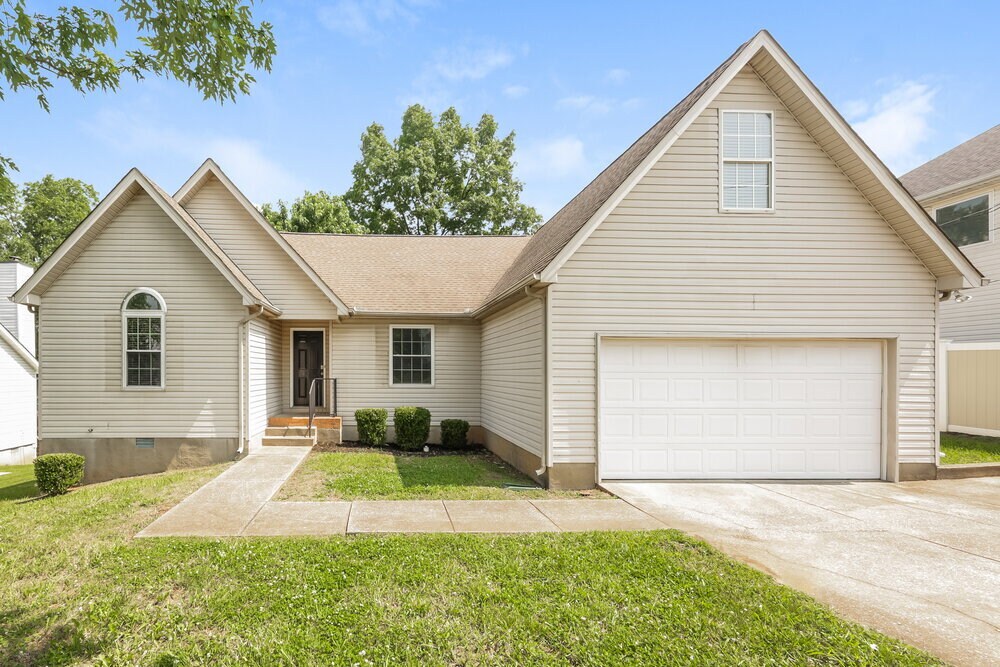 1804 Rory Cove in La Vergne, TN - Building Photo