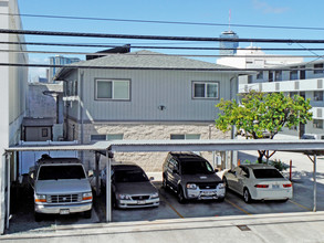 1919 Young St in Honolulu, HI - Building Photo - Building Photo