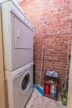 254 W Newton St, Unit 4 in Boston, MA - Building Photo - Building Photo