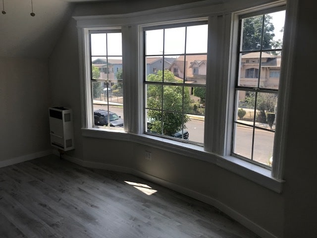 733 E 32nd St, Unit A in Los Angeles, CA - Foto de edificio - Building Photo