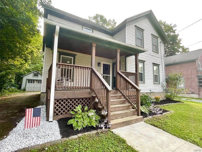 18 Washington St in Cortland, NY - Building Photo - Building Photo