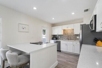 2501 NE 12th St in Pompano Beach, FL - Foto de edificio - Building Photo