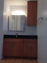 333 Mathilda Dr, Unit Casa De Paz in Goleta, CA - Foto de edificio - Building Photo