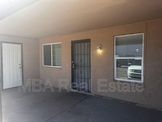 property at 149 N Phyllis