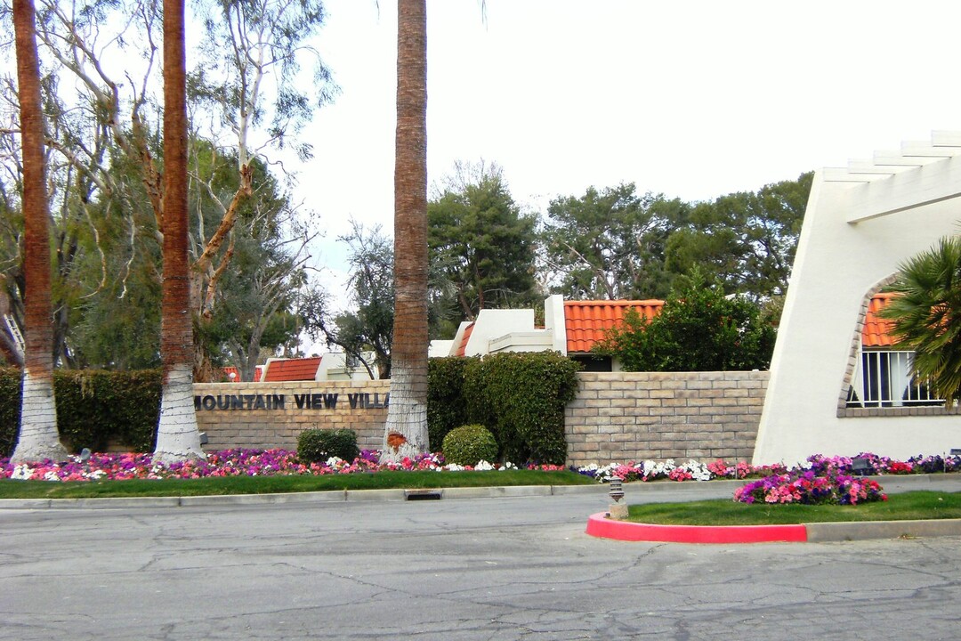 35962 Lindera Ct in Rancho Mirage, CA - Building Photo