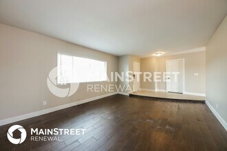 4925 W Phelps Rd in Glendale, AZ - Building Photo - Building Photo