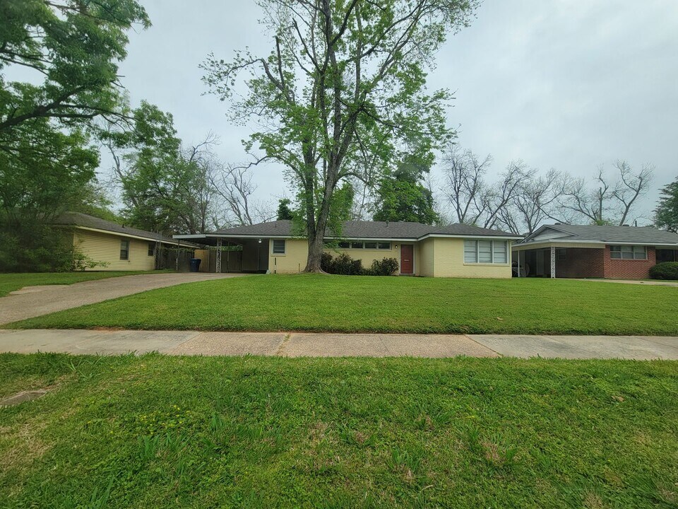 188 Charles Ave in Shreveport, LA - Building Photo