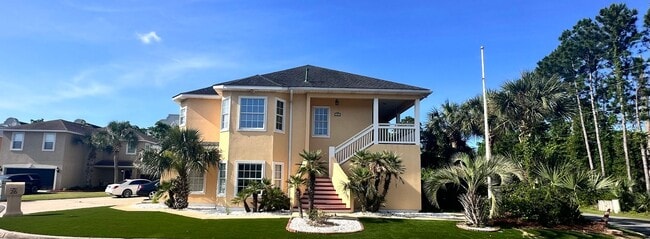 property at 26 Legion Park Loop