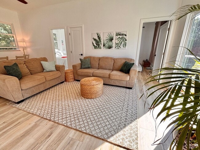 1636 Huli Rd in Kilauea, HI - Building Photo - Building Photo