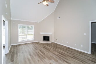 1161 Red Fern Cir E in Cordova, TN - Building Photo - Building Photo