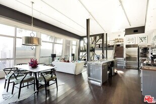 1513 9th St in Santa Monica, CA - Building Photo