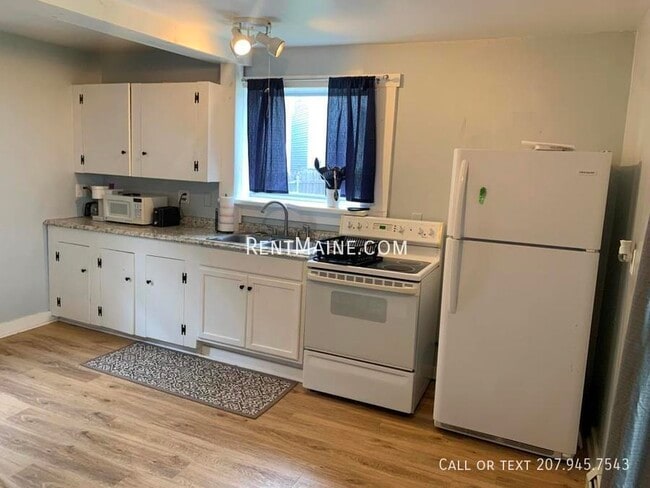 5-11 6th St. Apt.-1, Unit 1