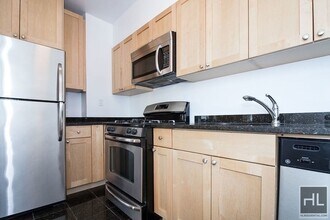 PERFECT Christopher St Studio - WON'T LAST!!! in New York, NY - Building Photo - Building Photo