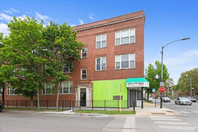 property at 3604 W 15th St