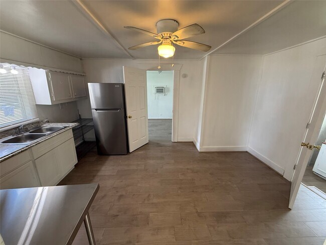 property at 119 Louis Davis Dr