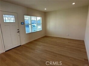 523 N Lomita St in Burbank, CA - Building Photo - Building Photo