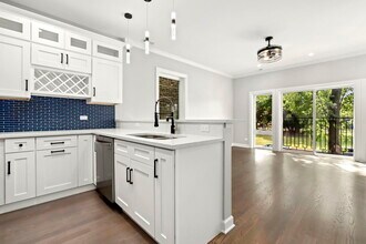 4605 S Langley Ave in Chicago, IL - Building Photo - Building Photo