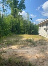 125 Wingate Rd in Woodville, TX - Building Photo - Building Photo