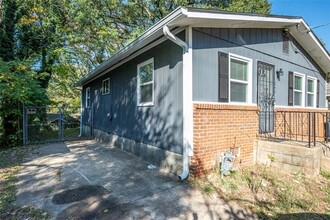 245 Doane St SW in Atlanta, GA - Building Photo - Building Photo