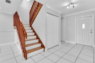 11668 SW 91st Terrace in Miami, FL - Building Photo - Building Photo